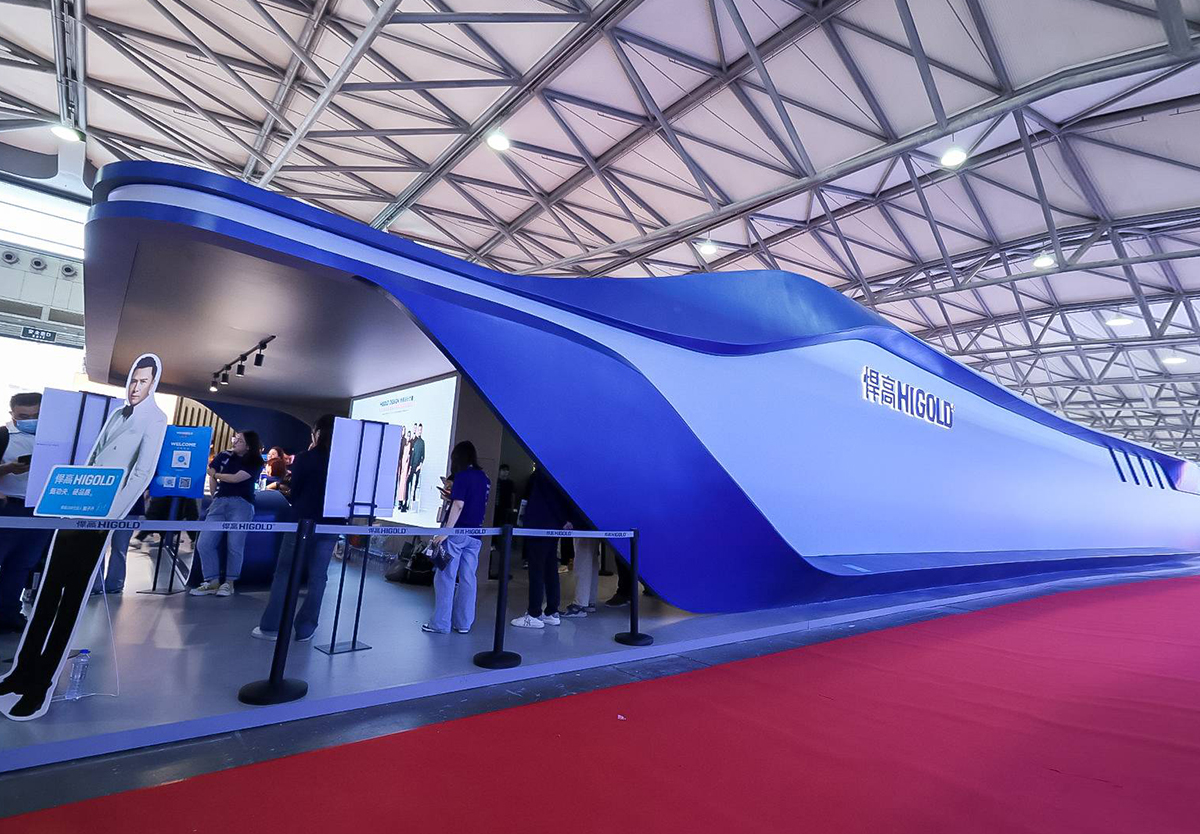 前卫、时尚、未来感十足的古怪猴子试玩官网入口航母登陆第27届上海厨卫展，人气超强