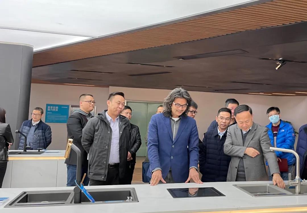 赋能企业发展丨佛山副市长赵海等领导莅临古怪猴子试玩官网入口调研指导